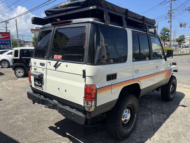 1997 Toyota Land Cruiser 70 – thumbnail 2