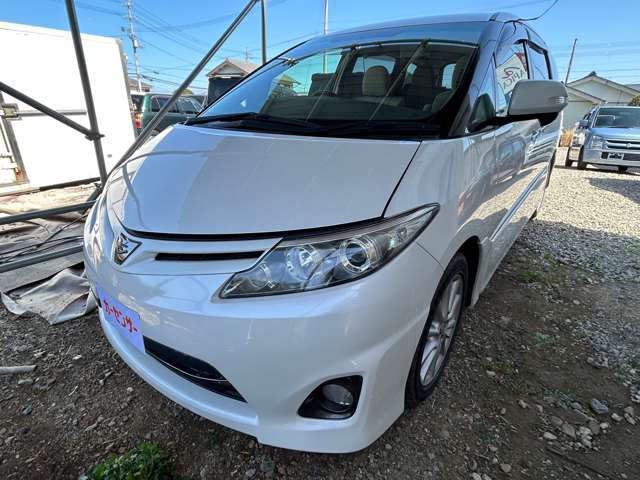 2010 Toyota Estima – thumbnail 2