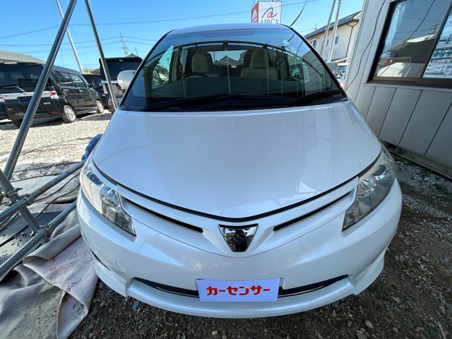 2010 Toyota Estima – thumbnail 3