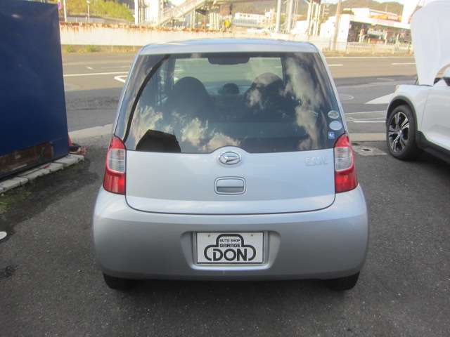 2009 Daihatsu Esse – thumbnail 4