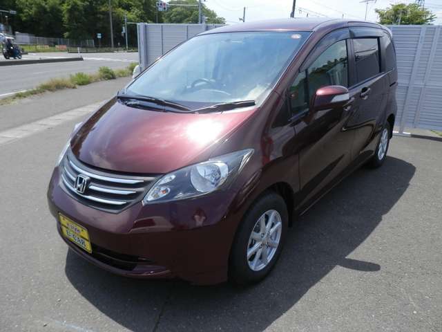 2010 Honda Freed – thumbnail 3