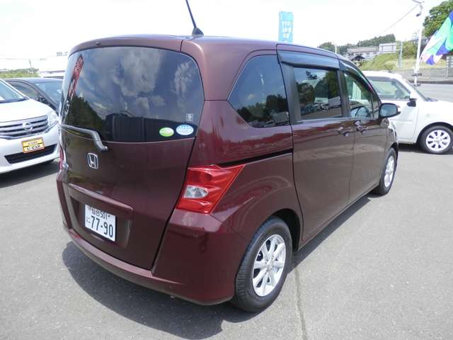 2010 Honda Freed – thumbnail 4
