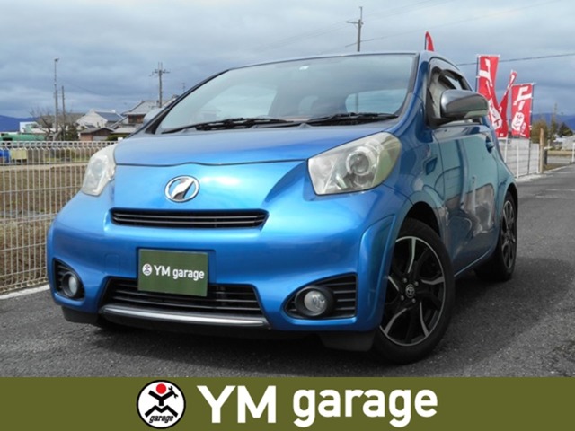 2011 Toyota iQ – thumbnail 2