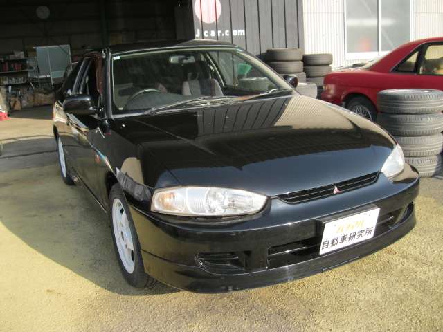 1999 Mitsubishi Mirage Asti – thumbnail 2