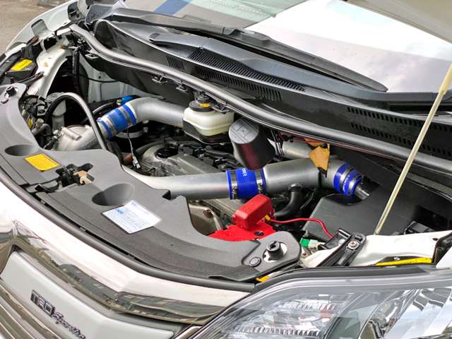2008 Toyota Vellfire – thumbnail 3