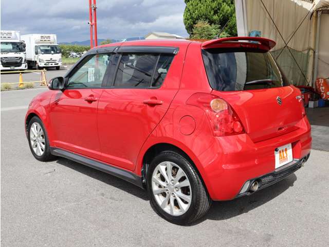 2009 Suzuki Swift – thumbnail 4