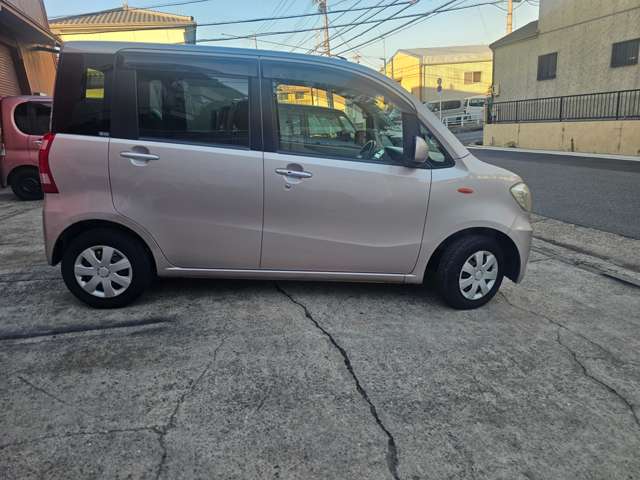 2010 Daihatsu Tanto Exe – thumbnail 3