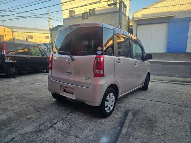 2010 Daihatsu Tanto Exe – thumbnail 4