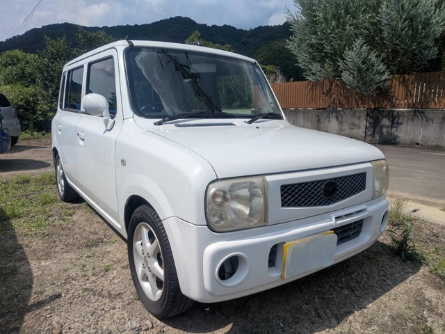 2004 Mazda Spiano