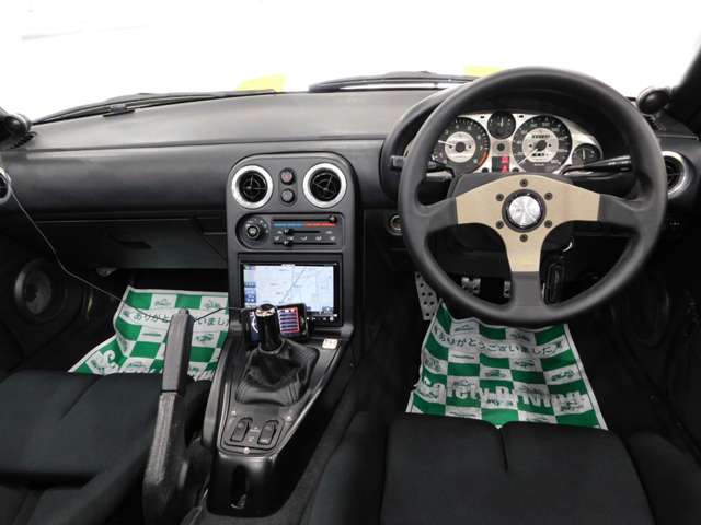 1997 Mazda Roadster – thumbnail 3