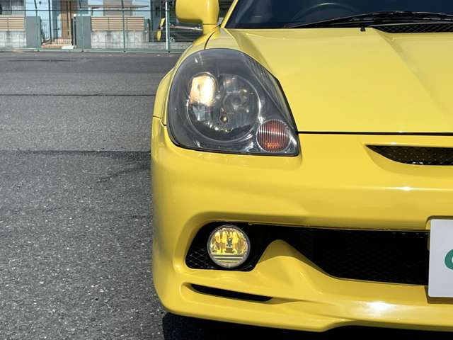 2005 Toyota MR-S – thumbnail 3