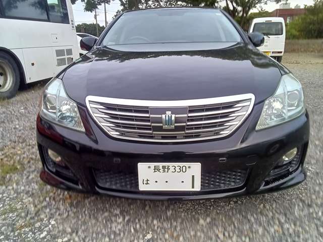 2008 Toyota Crown Hybrid – thumbnail 2