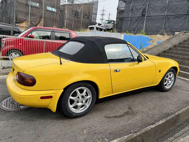 1991 Mazda Roadster – thumbnail 4