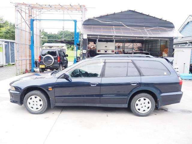 1999 Mitsubishi Legnum – thumbnail 3
