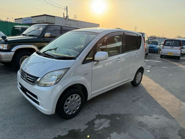 2010 Daihatsu Move – thumbnail 3