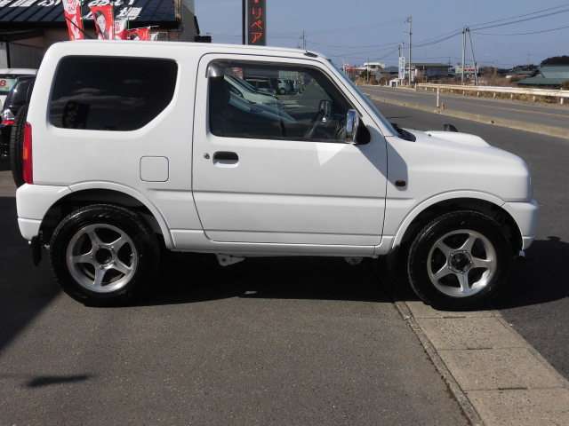 2000 Mazda AZ-Offroad – thumbnail 4