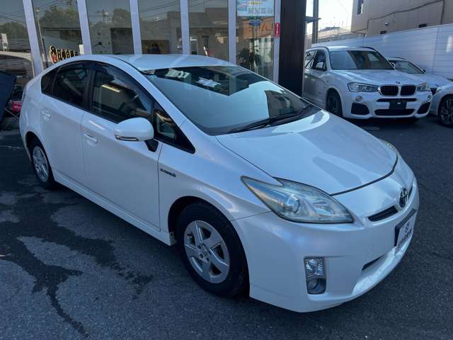 2009 Toyota Prius – thumbnail 2