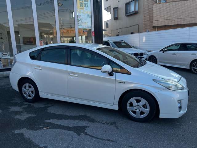 2009 Toyota Prius – thumbnail 3