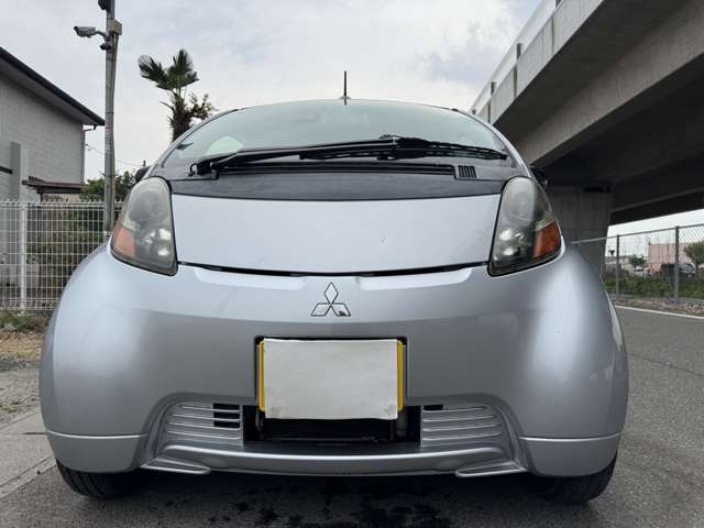 2009 Mitsubishi i – thumbnail 2
