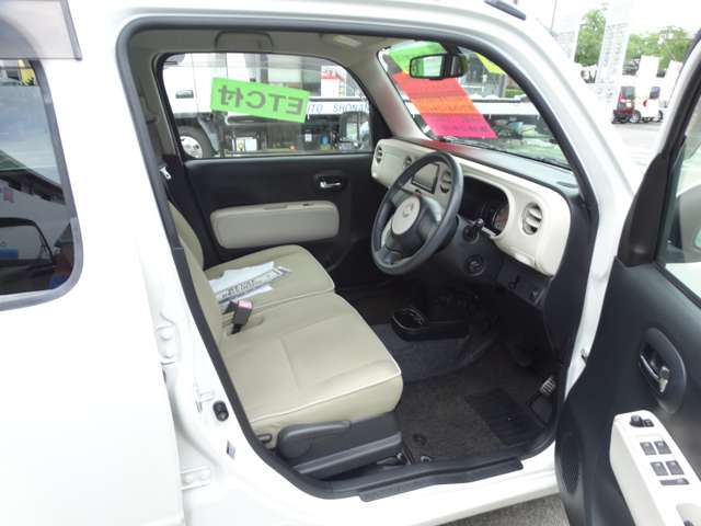 2010 Daihatsu Mira Cocoa – thumbnail 4