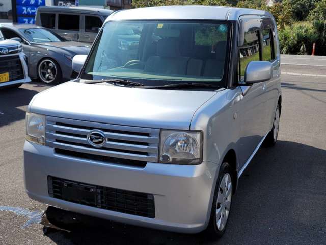 2010 Daihatsu Move Conte – thumbnail 2