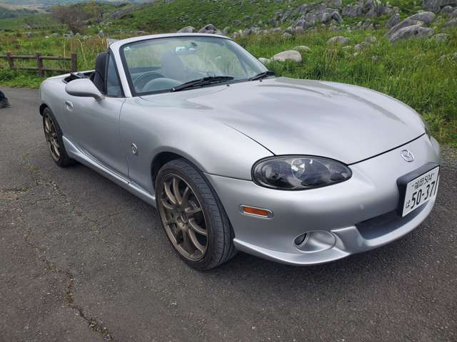 2004 Mazda Roadster – thumbnail 3