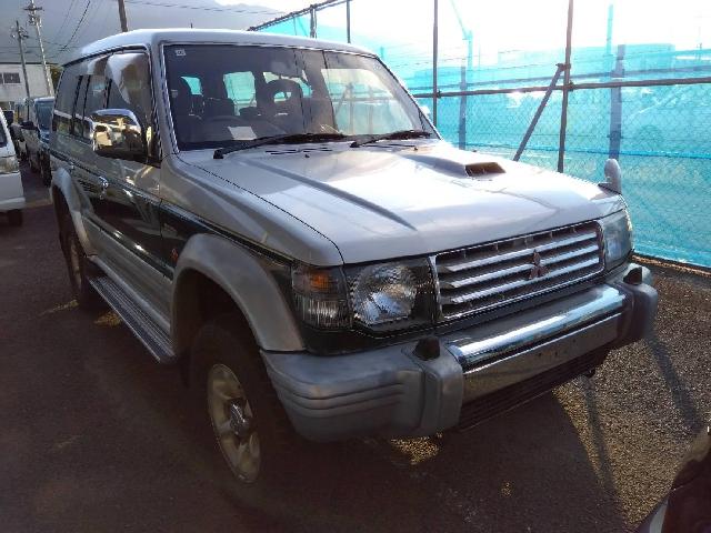 1993 Mitsubishi Pajero – thumbnail 4