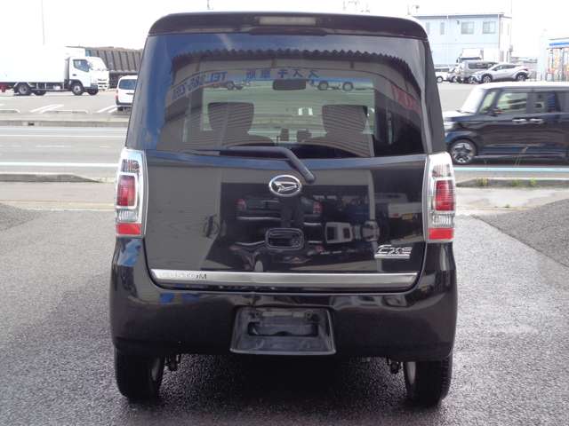 2010 Daihatsu Tanto Exe – thumbnail 4
