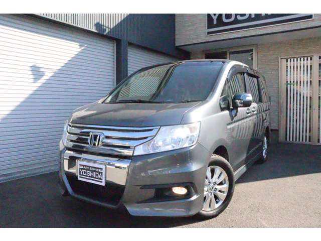 2010 Honda Stepwgn – thumbnail 3