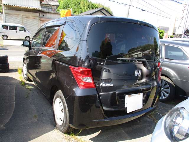 2010 Honda Freed – thumbnail 4
