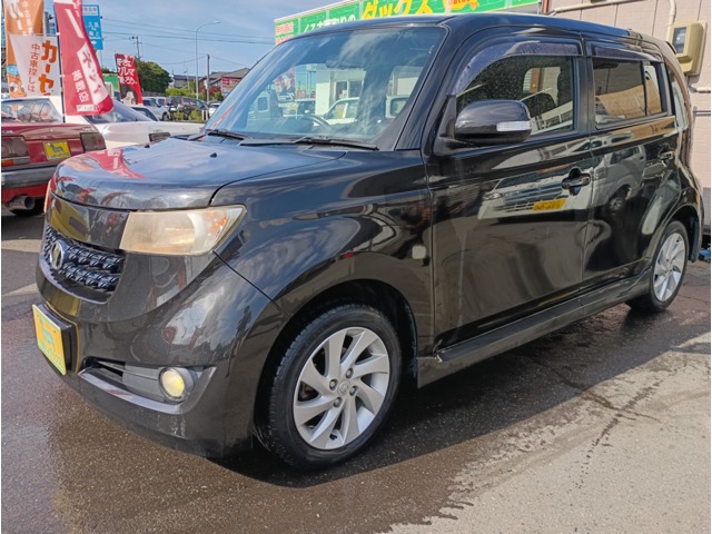 2010 Toyota bB