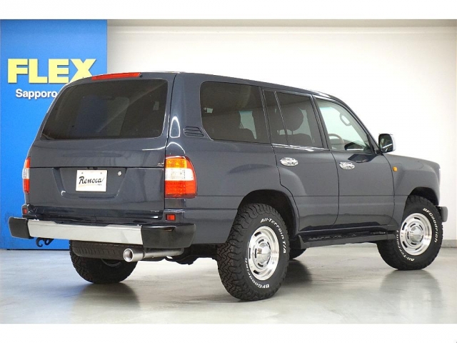 2006 Toyota Land Cruiser 100 – thumbnail 4