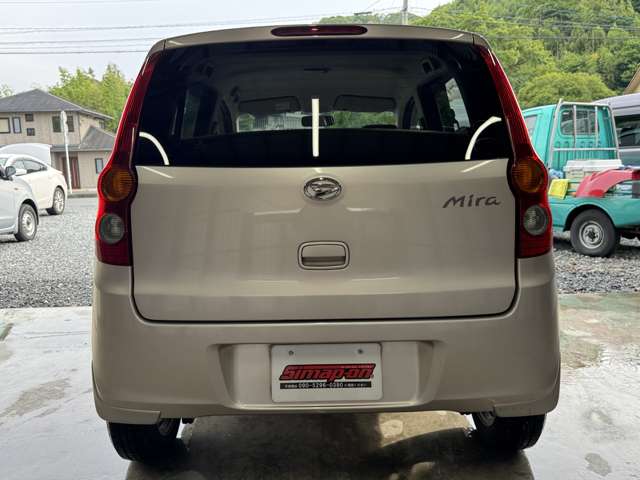 2010 Daihatsu Mira – thumbnail 3