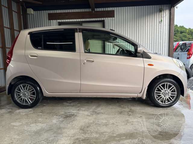 2010 Daihatsu Mira – thumbnail 4