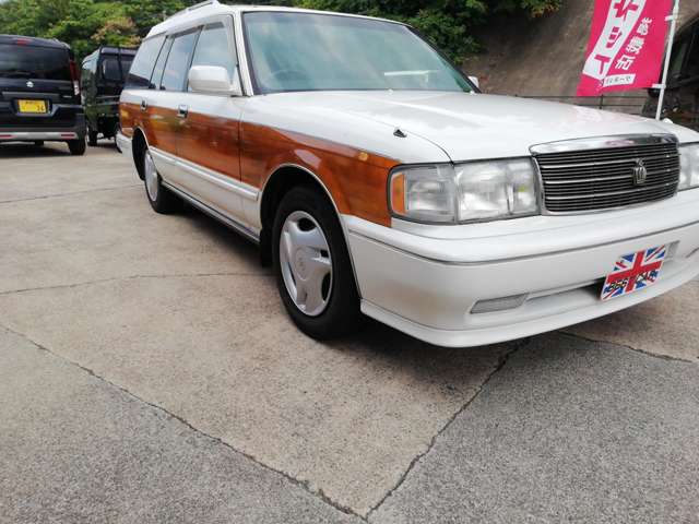 1997 Toyota Crown Wgn – thumbnail 3