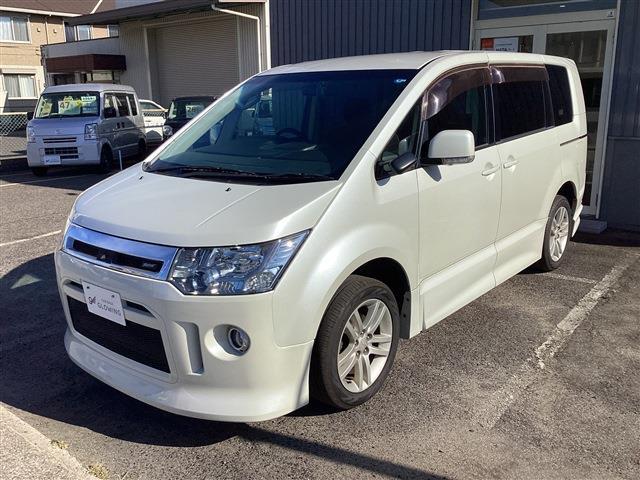 2008 Mitsubishi Delica D:5 – thumbnail 4