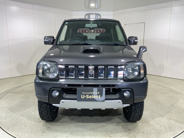 2010 Suzuki Jimny – thumbnail 2