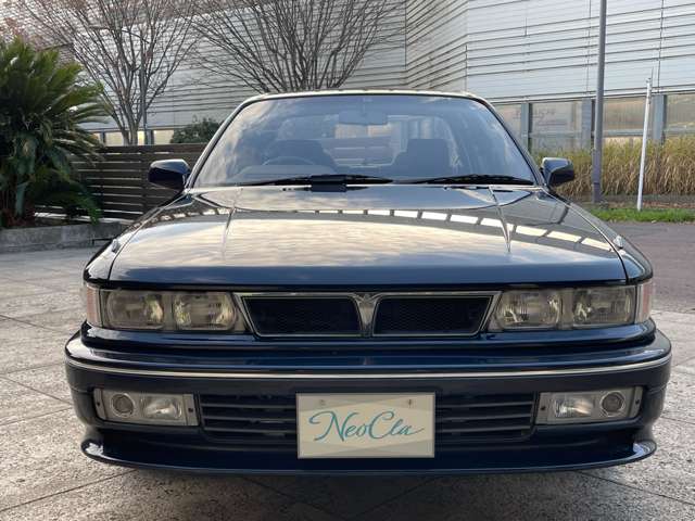 1990 Mitsubishi Galant – thumbnail 4