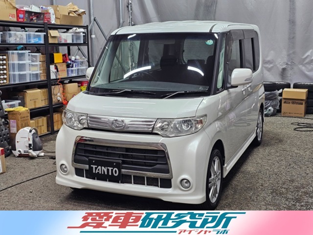 2010 Daihatsu Tanto