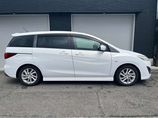 2010 Mazda Premacy – thumbnail 3
