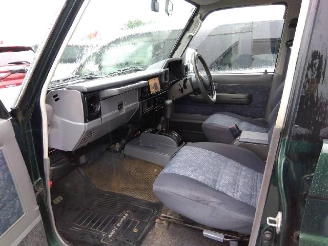 2001 Toyota Land Cruiser 70 – thumbnail 3
