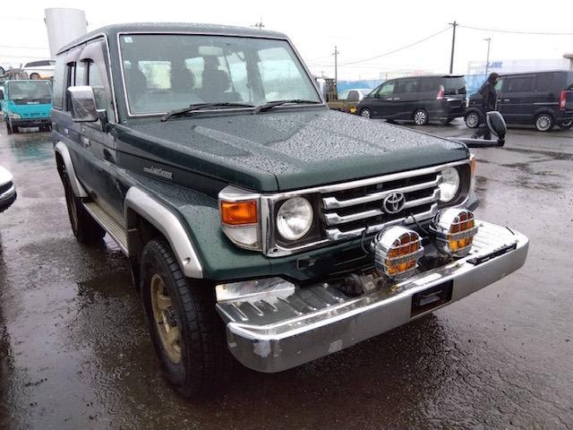 2001 Toyota Land Cruiser 70 – thumbnail 4