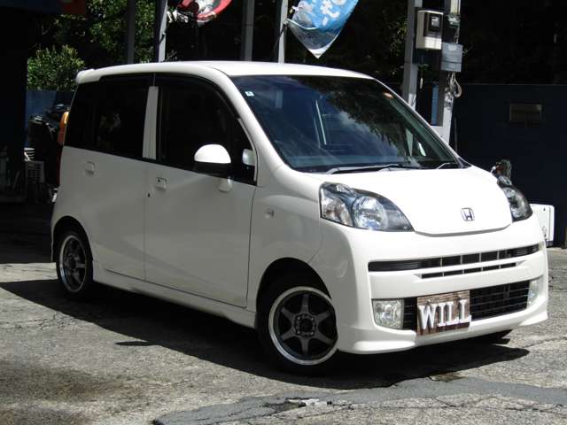 2010 Honda Life – thumbnail 4