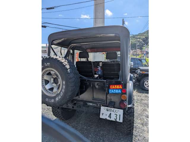 1996 Mitsubishi Jeep – thumbnail 2