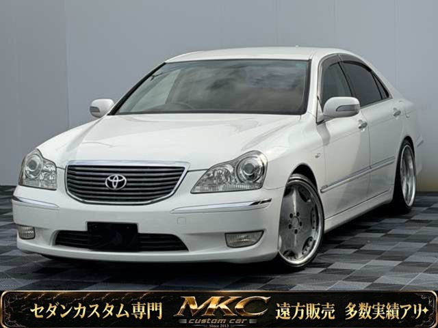 2004 Toyota Crown Majesta