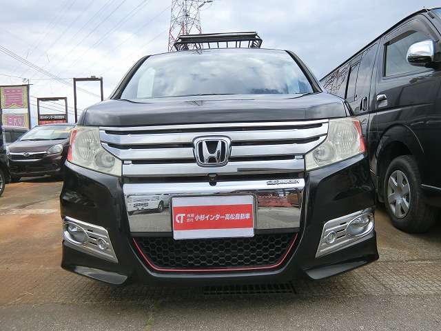 2010 Honda Stepwgn – thumbnail 2