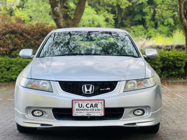 2004 Honda Accord – thumbnail 2