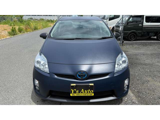 2010 Toyota Prius – thumbnail 2