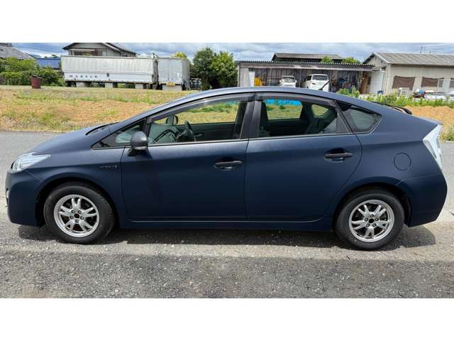 2010 Toyota Prius – thumbnail 4