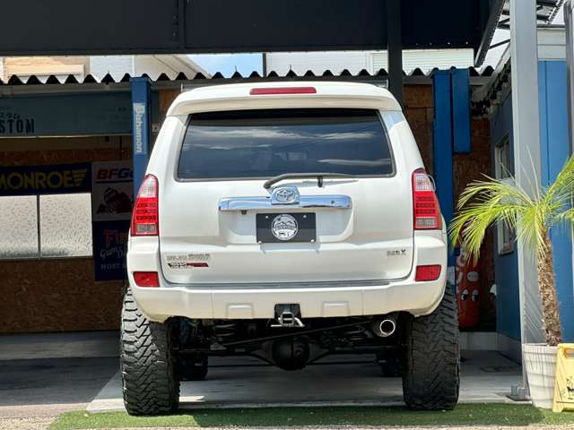 2008 Toyota Hilux Surf – thumbnail 3